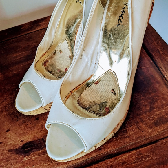 Size 8 Vincci - Picture 2 of 3